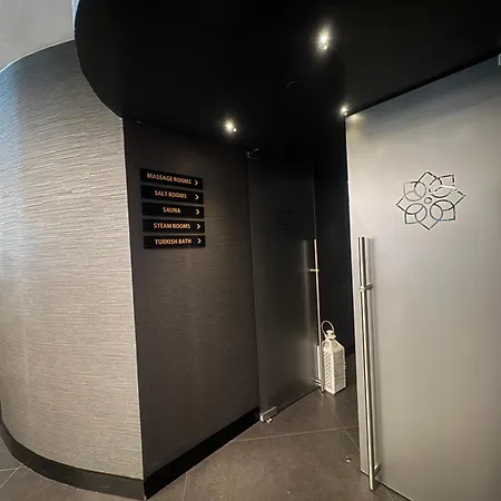 Grand Sapphire Casino 1 Bdr Be *