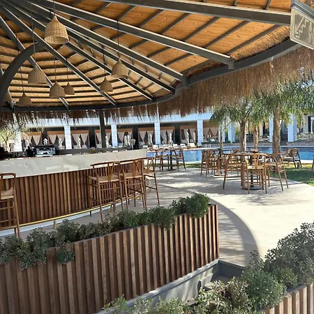 Grand Sapphire Casino 1 Bdr Be Appartement