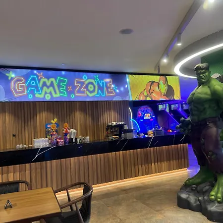 Grand Sapphire Casino 1 Bdr Be Appartement *