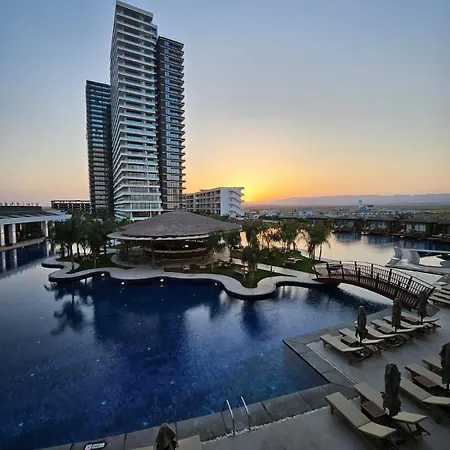 Grand Sapphire Casino 1 Bdr 002 Long Apartmán *