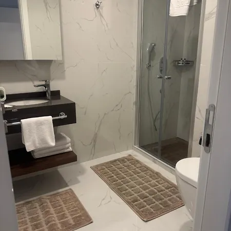 Grand Sapphire Casino 1 Bdr Be