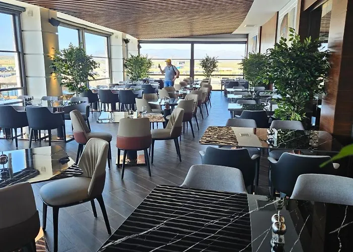 Grand Sapphire Casino 1 Bdr Be