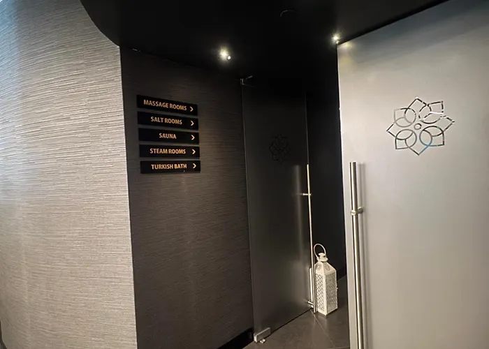 Grand Sapphire Casino 1 Bdr Be *