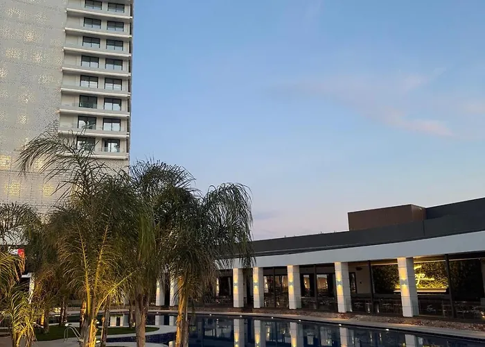 Grand Sapphire Casino 1 Bdr Be *